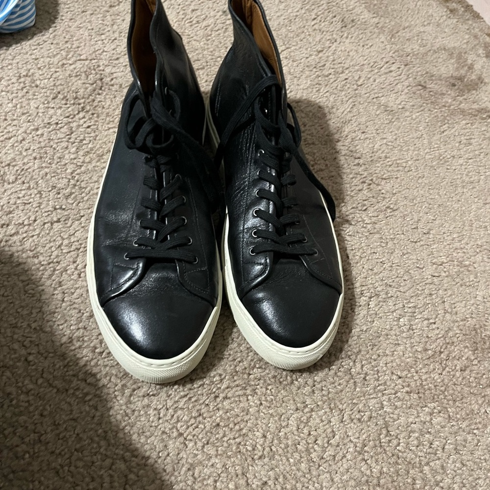 Gustin Hi-Top Sneakers